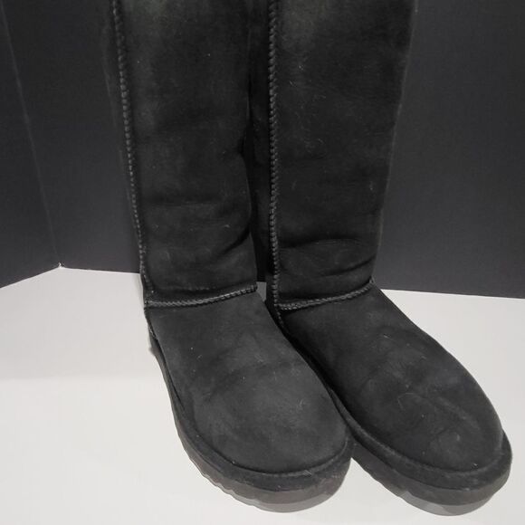 Ugg Size 6 Tall Black Boots - Picture 2 of 11